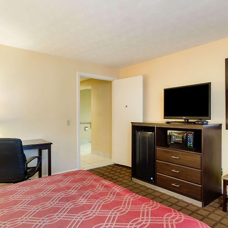 Econo Lodge Boston-Malden Eksteriør bilde