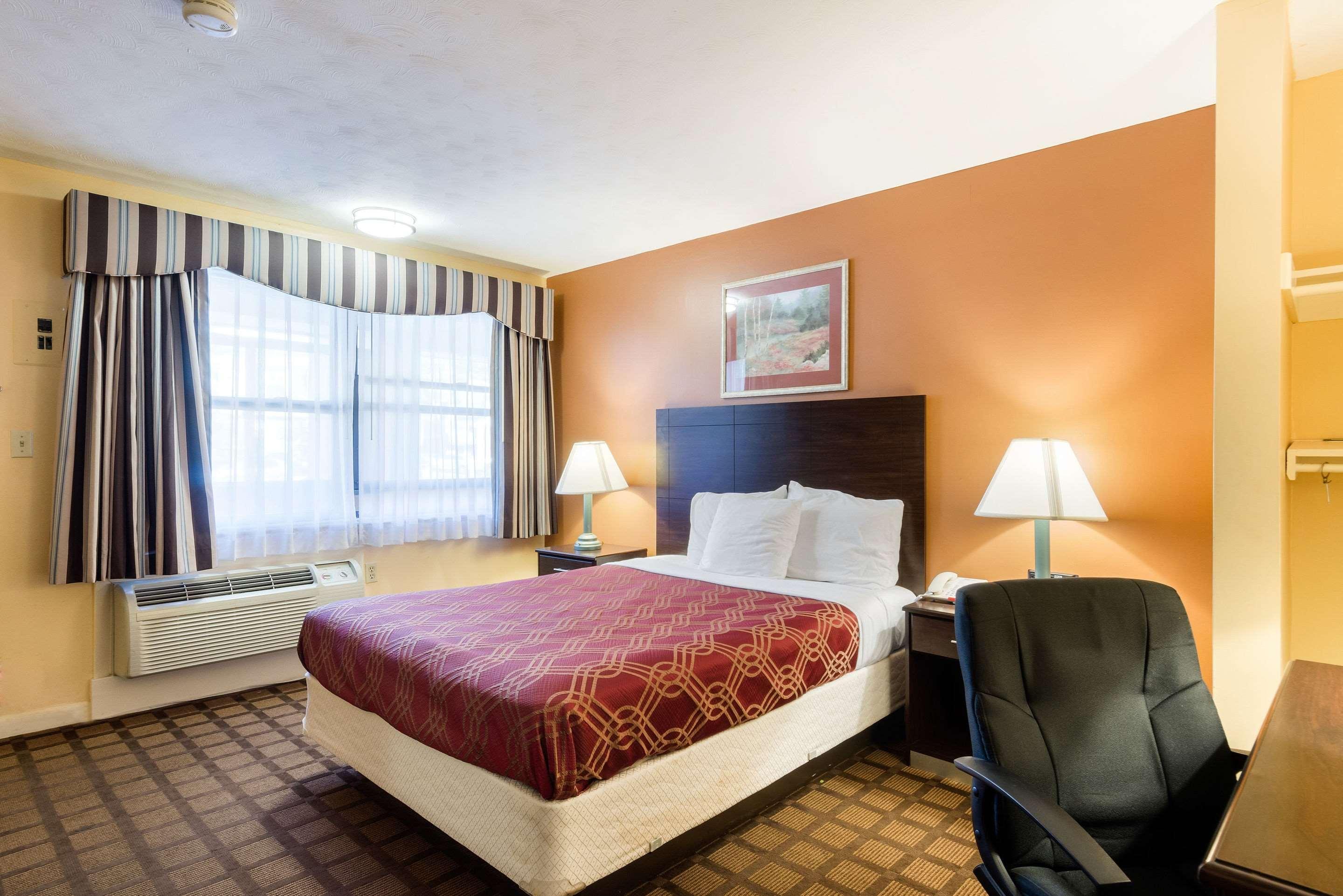 Econo Lodge Boston-Malden Eksteriør bilde