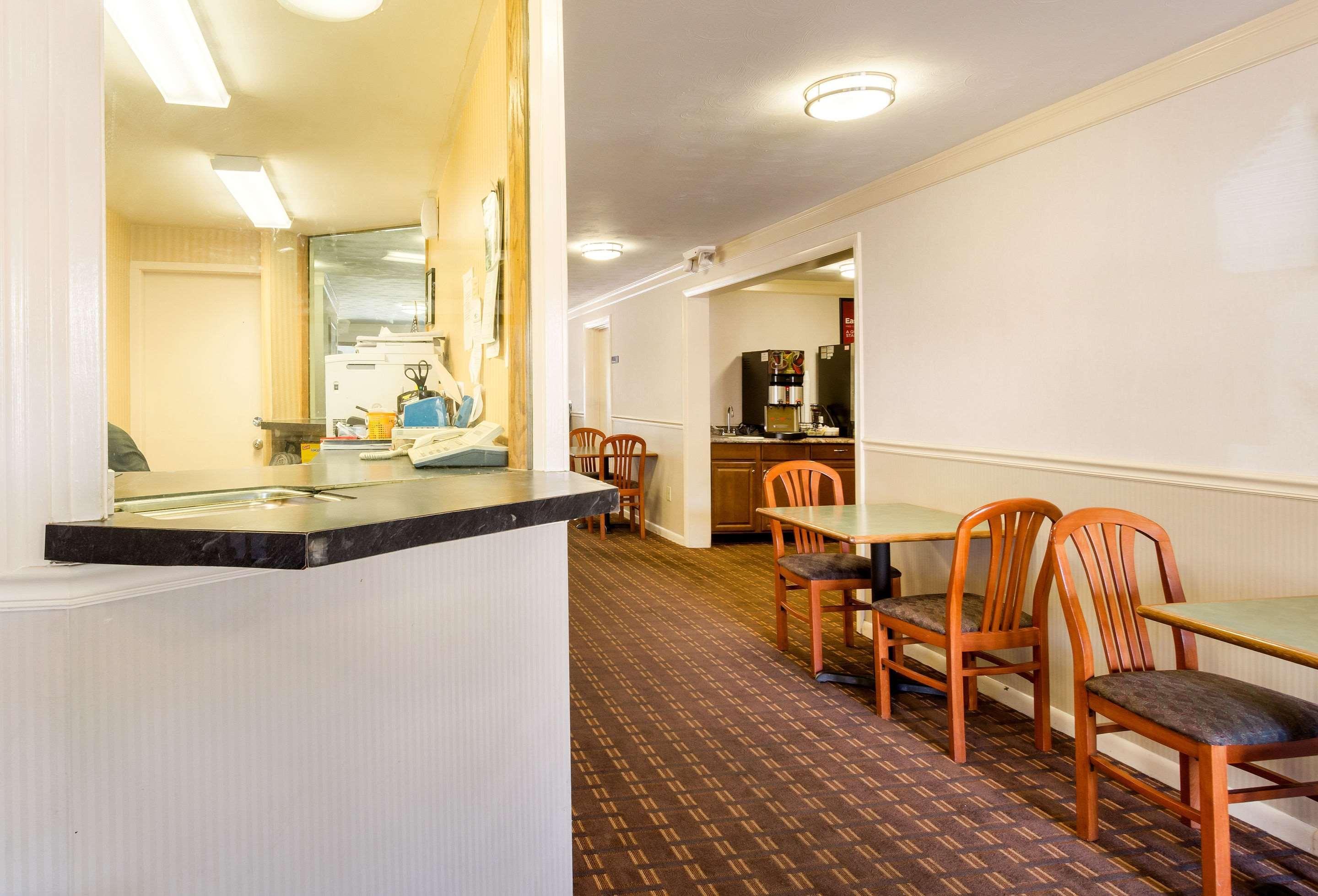 Econo Lodge Boston-Malden Eksteriør bilde