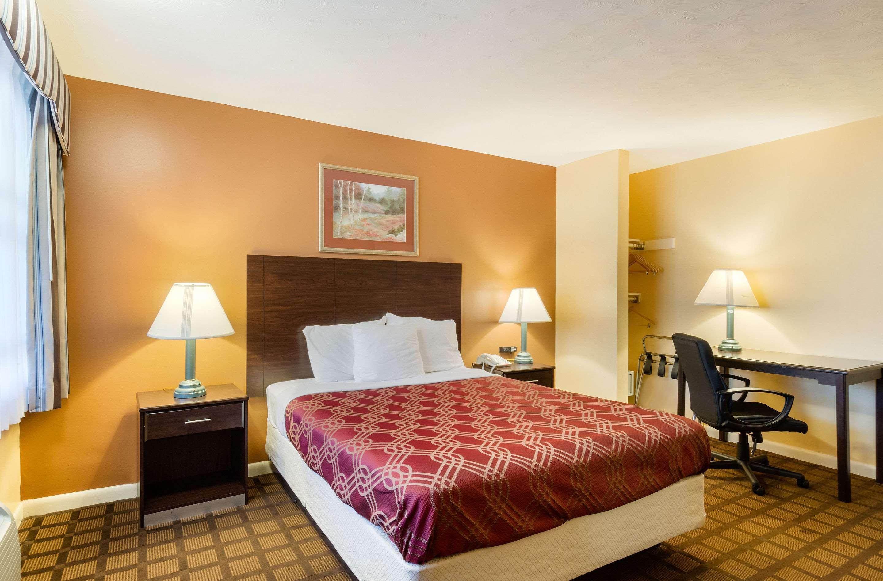 Econo Lodge Boston-Malden Eksteriør bilde