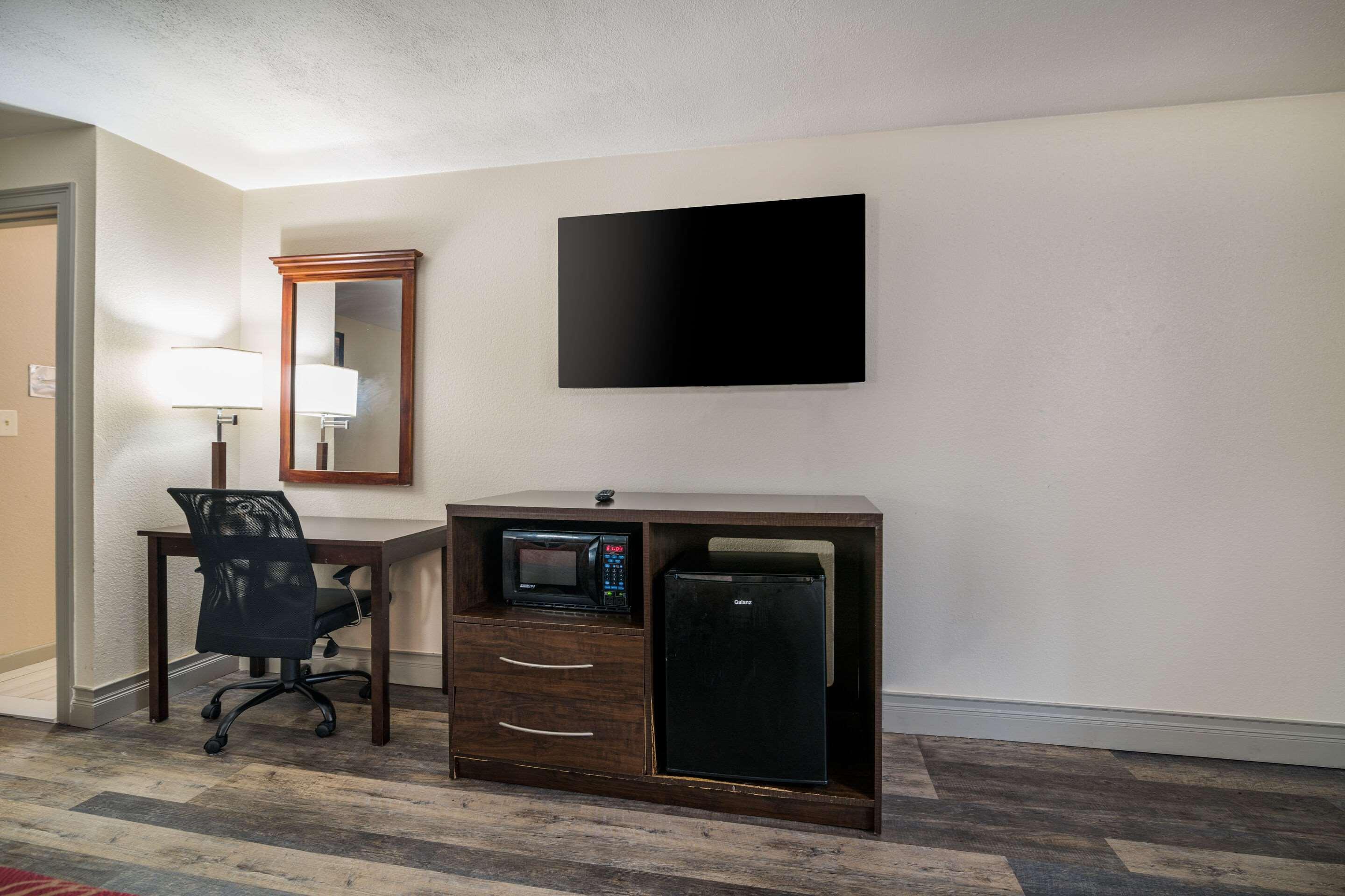 Econo Lodge Boston-Malden Eksteriør bilde