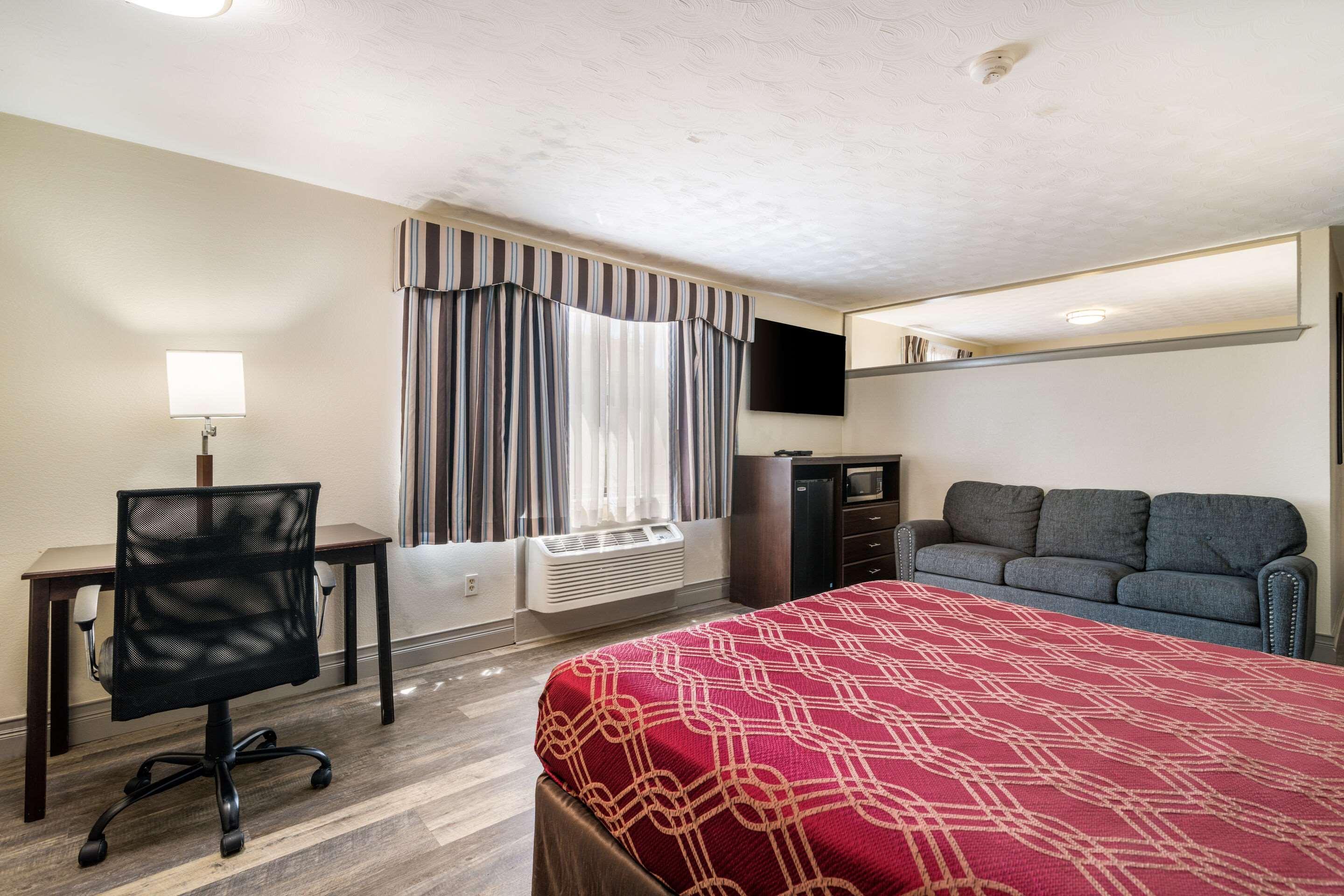 Econo Lodge Boston-Malden Eksteriør bilde